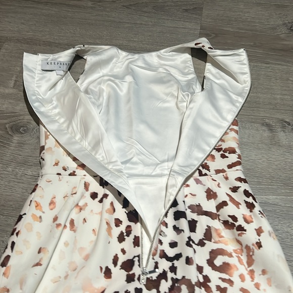 Keepsake Such Great Heights Brown and Ivory Print Dress - Picture 16 of 16